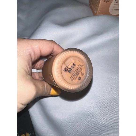 Jane Iredale Beyond Matte  Liquid Foundation M14 Deep Brown Golden Undertones - Picture 3 of 3